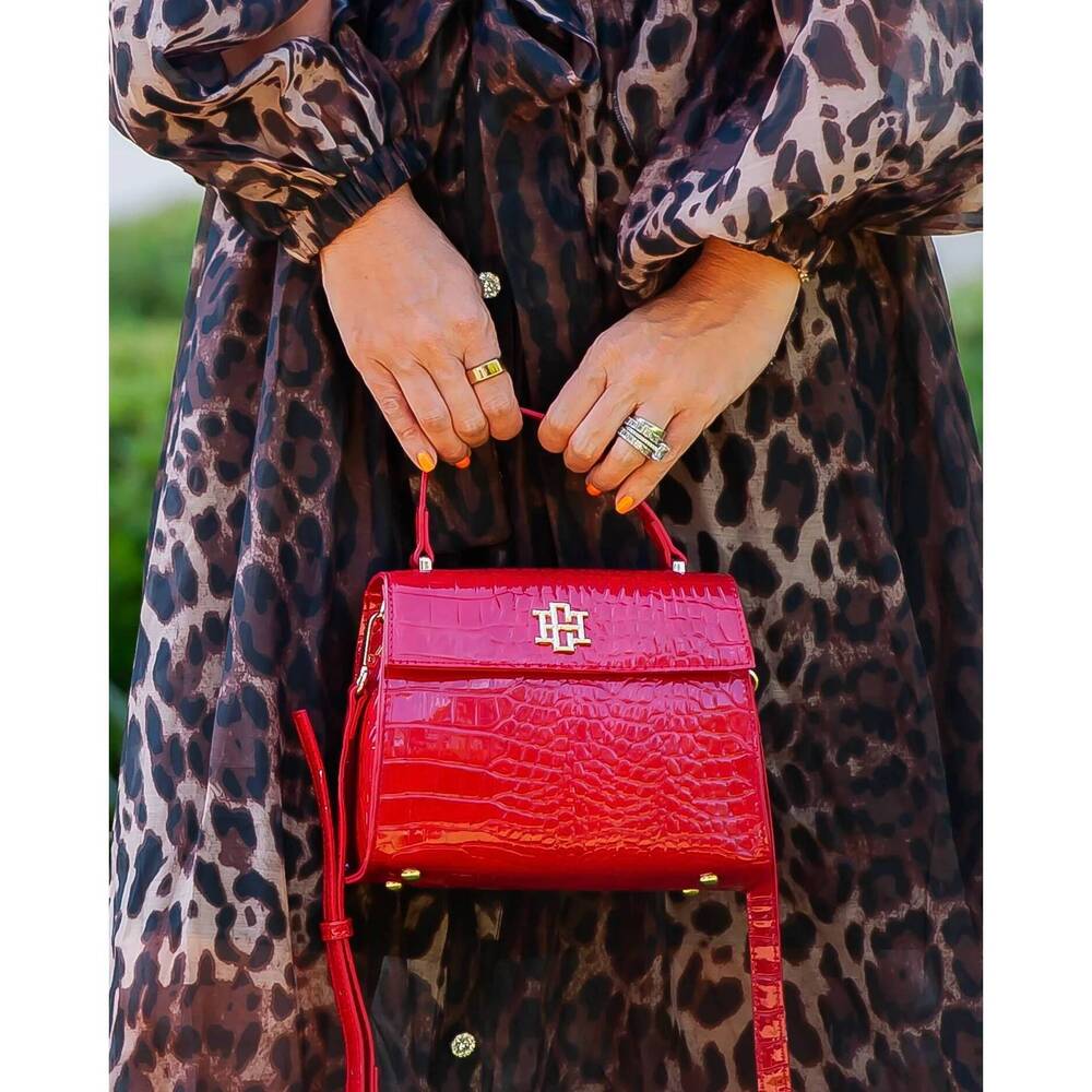 NEW CAROLINE HILL vivienne handbag in red patent